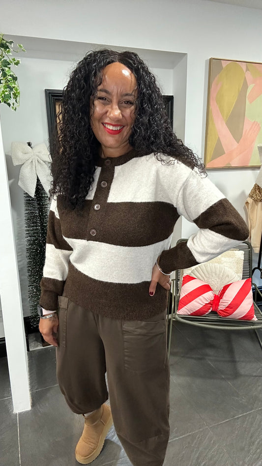 STRIPED BUTTON NECK JUMPER DEEP BROWN & CREAM *New