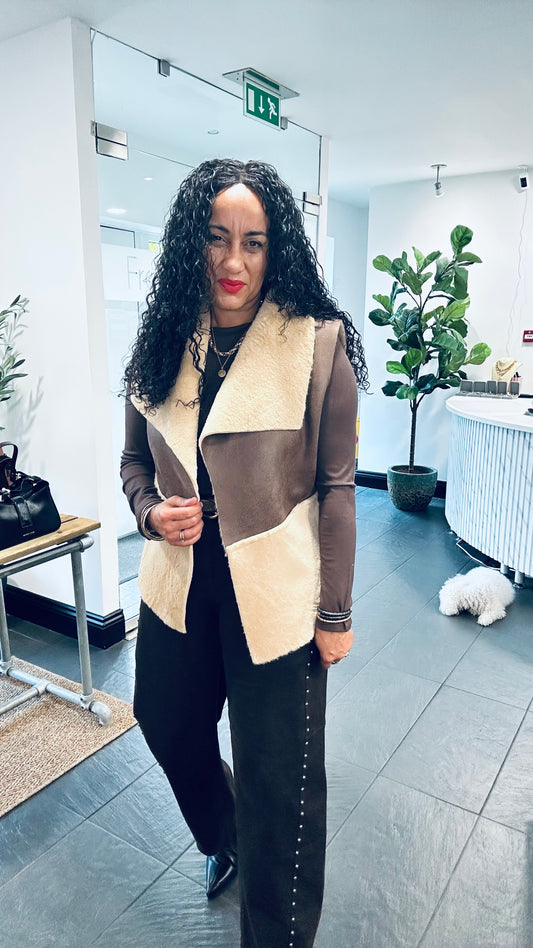 SHEARLING WAISTCOAT CARAMEL & ESPRESSO BROWN *New