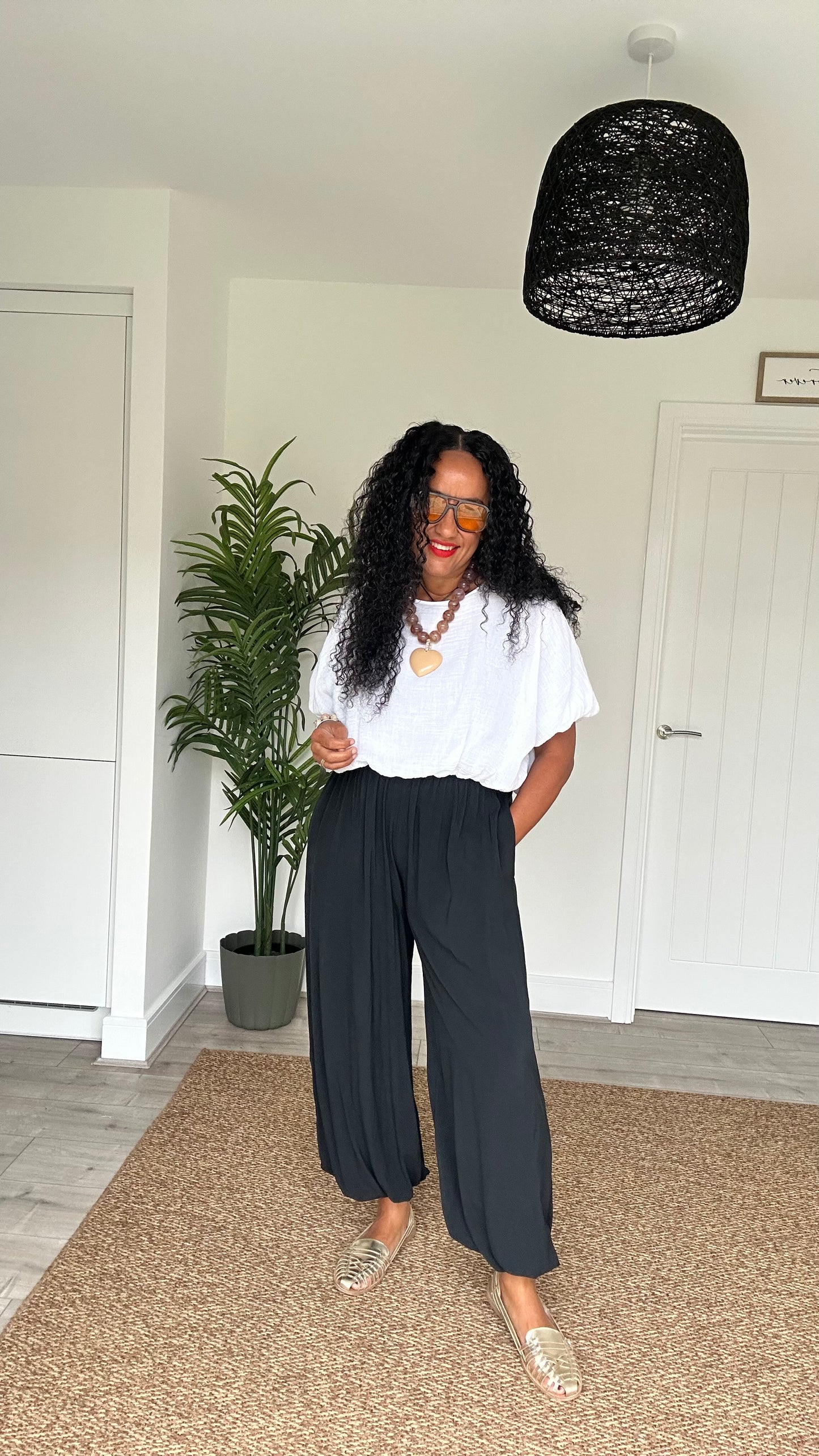 KYNDALL BALLOON TROUSERS BLACK *New