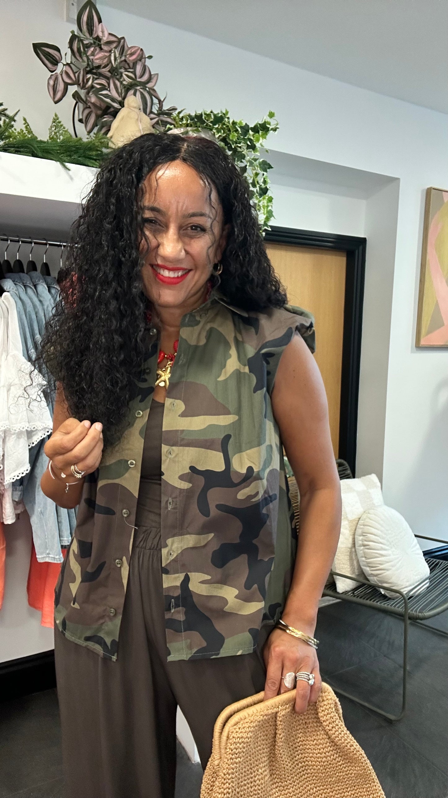 LUXE TERRAIN UTILITY CAMOUFLAGE WAISTCOAT *New