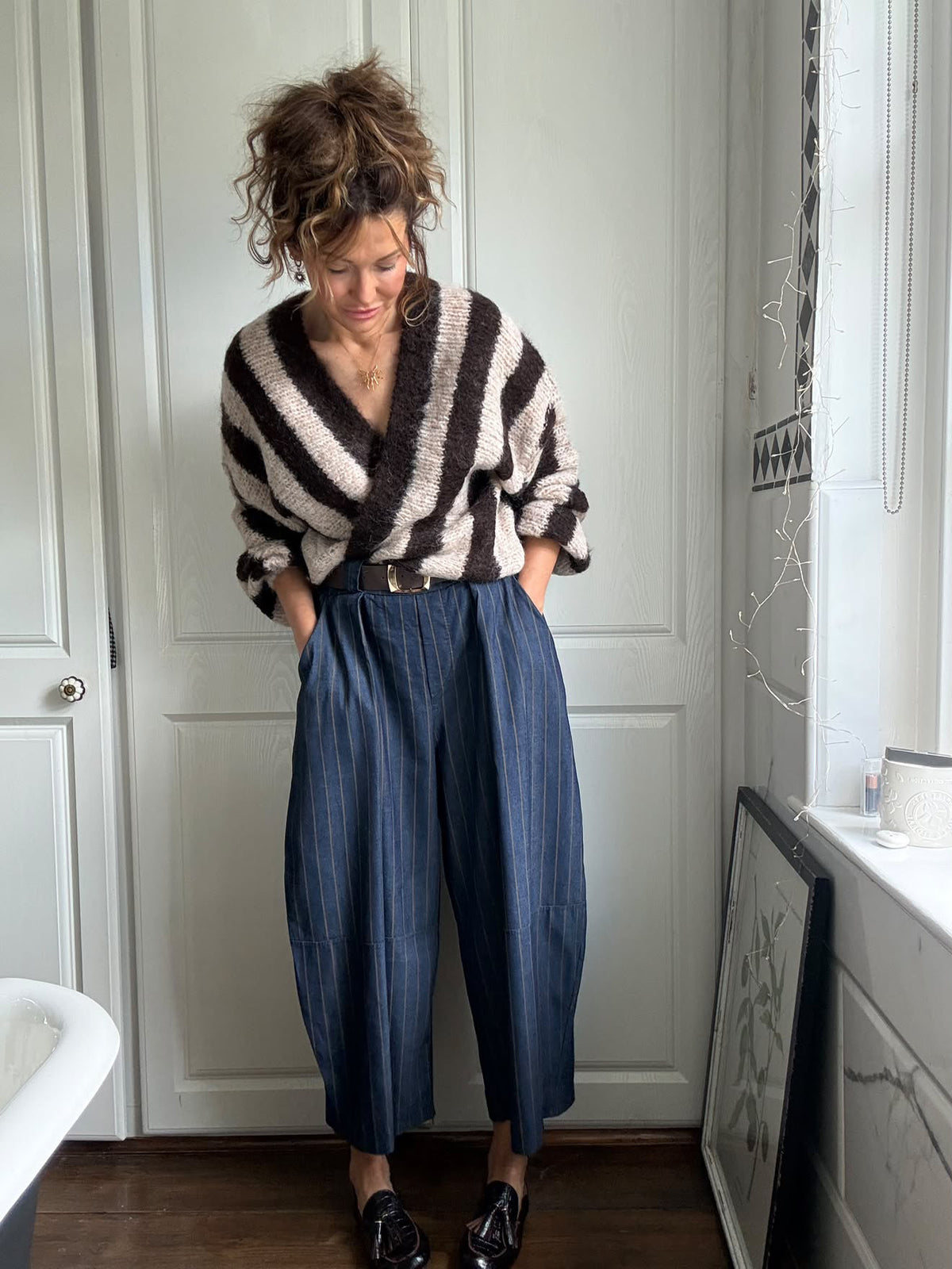 VESA STRIPE CARDIGAN CREAM & BROWN *New