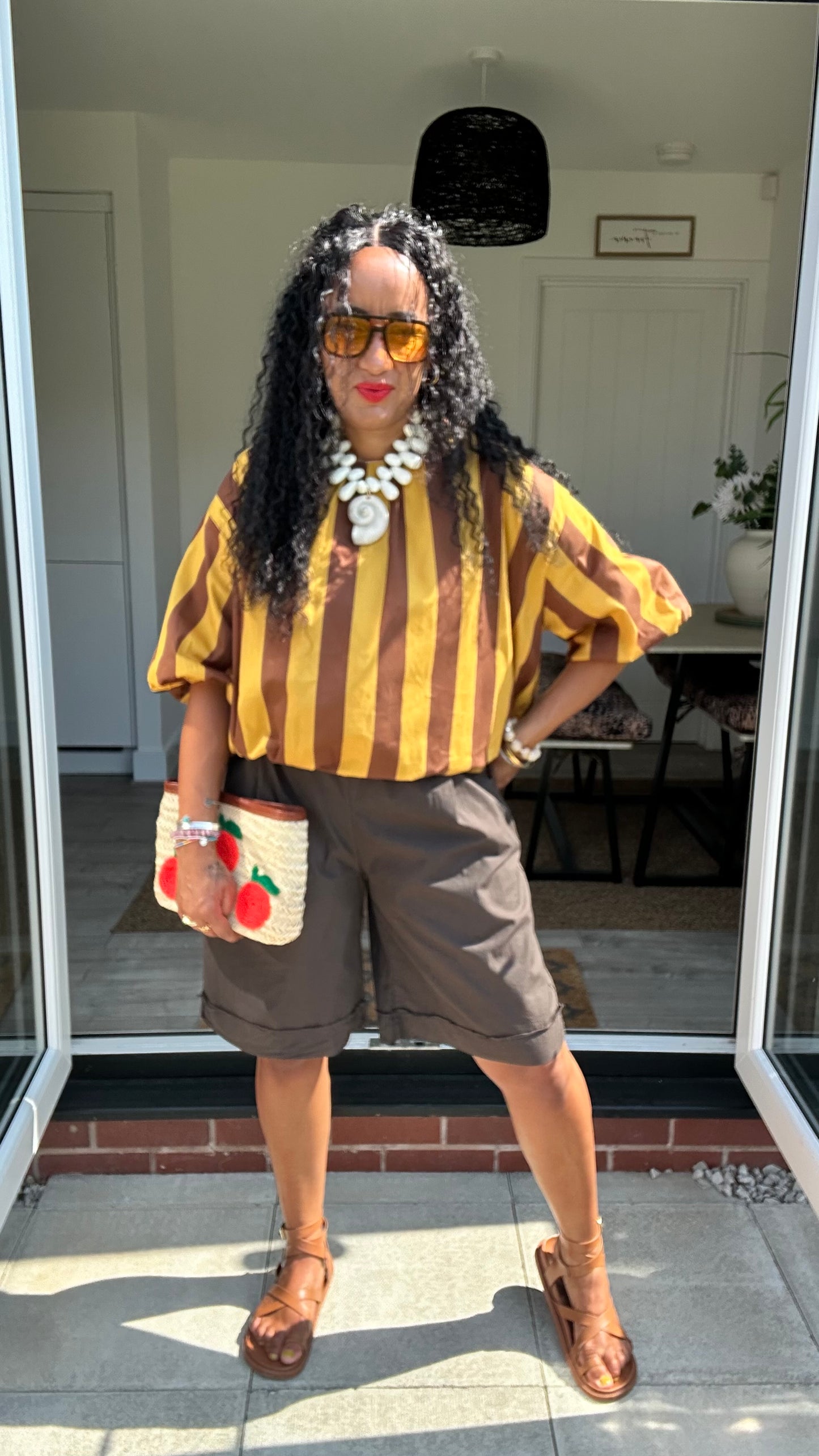 STRIPE BUBBLE HEM BLOUSE MUSTARD & BROWN *New