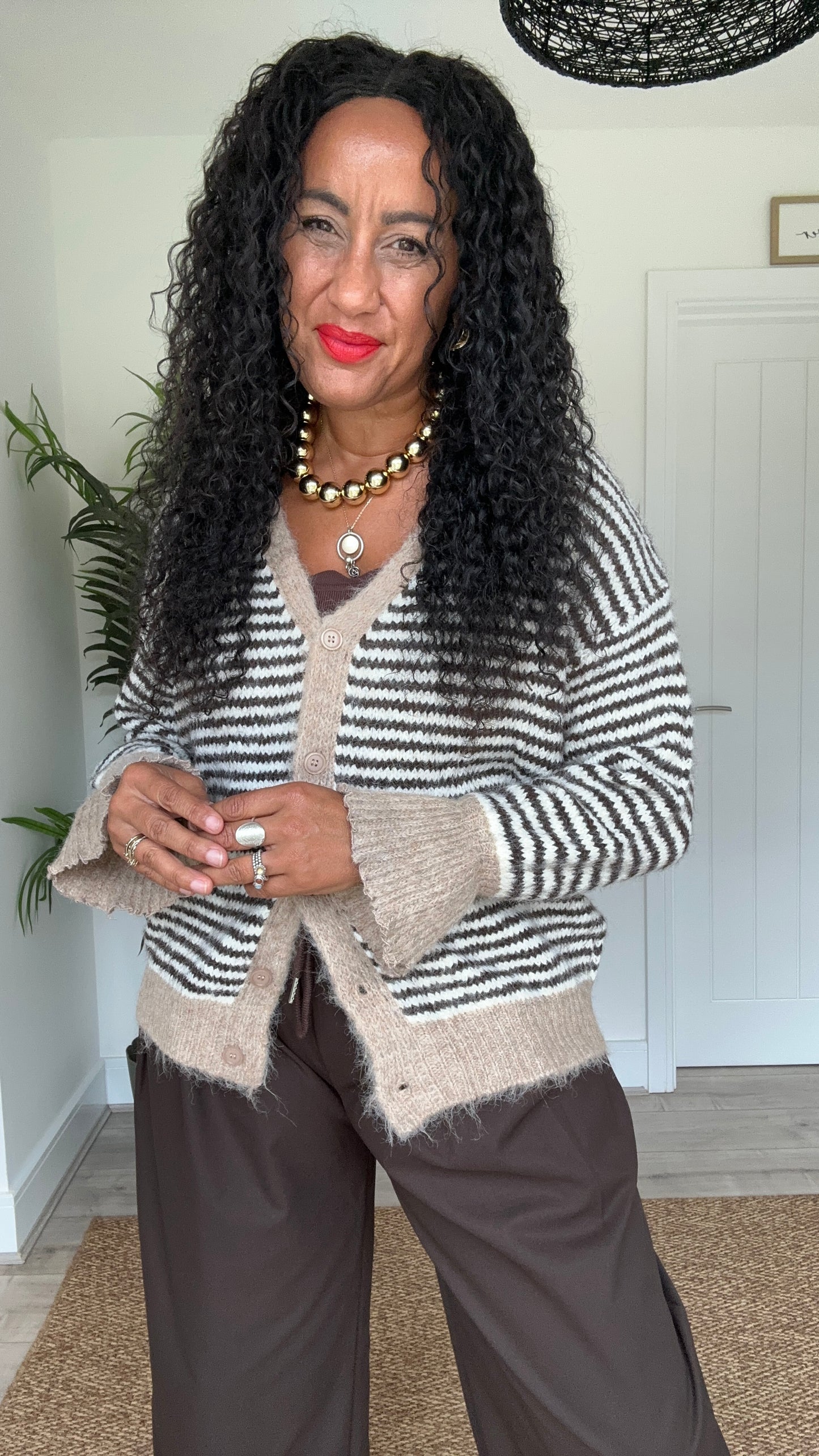 ALEXA STRIPE CARDIGAN BEIGE *New