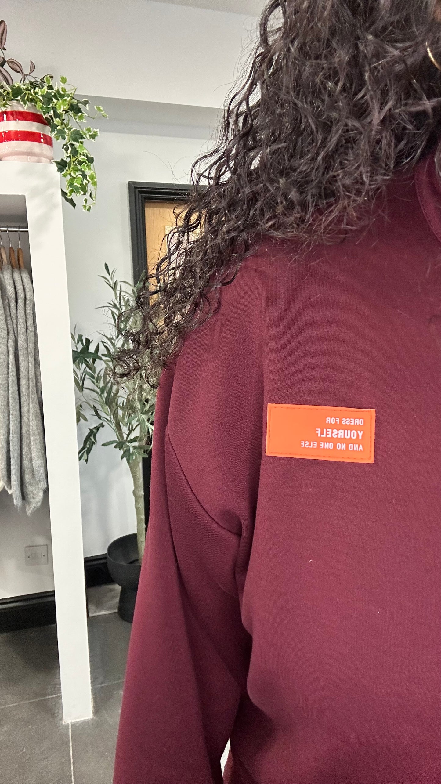 SIENNA CONTRAST ZIP & TIE LOUNGEWEAR BURGUNDY *New