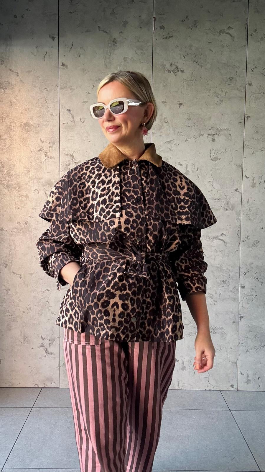 CLAUDETTE LEOPARD CAPE JACKET *New