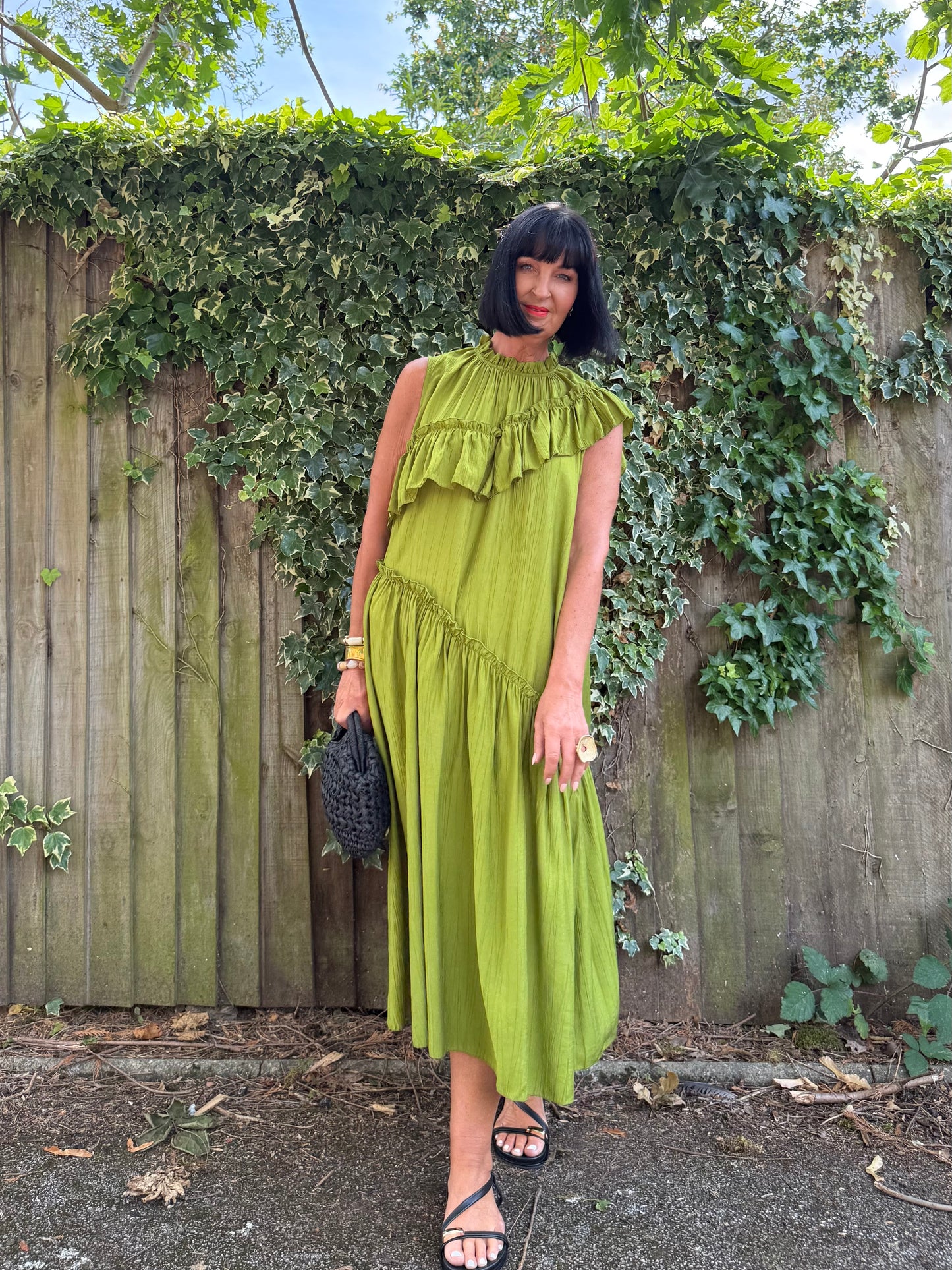 FLOWETRY FRILL MAXI DRESS OLIVE 🫒 GREEN *New