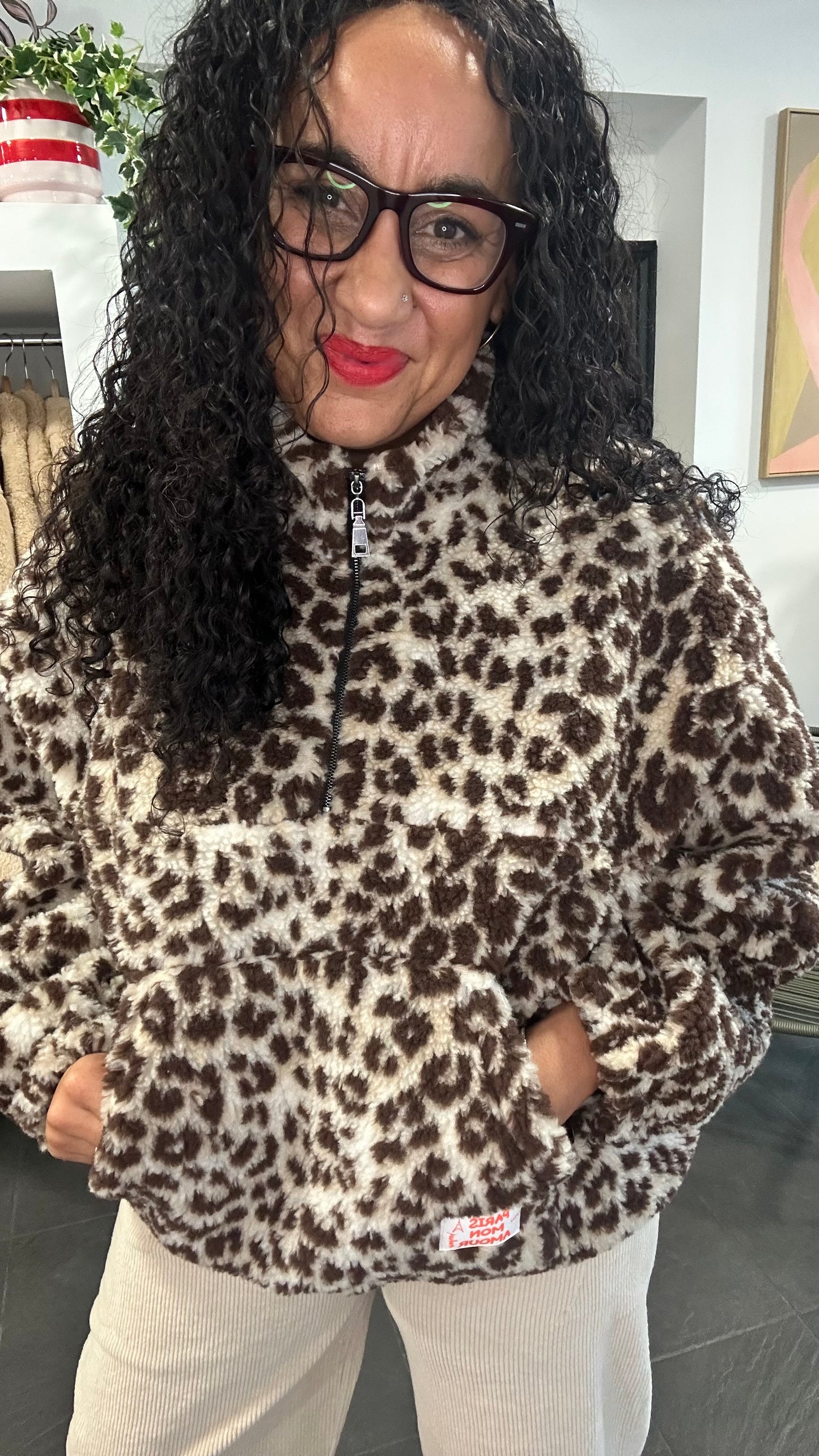 SALE SNOW LEOPARD FLEECE TOP CARAMEL BROWN