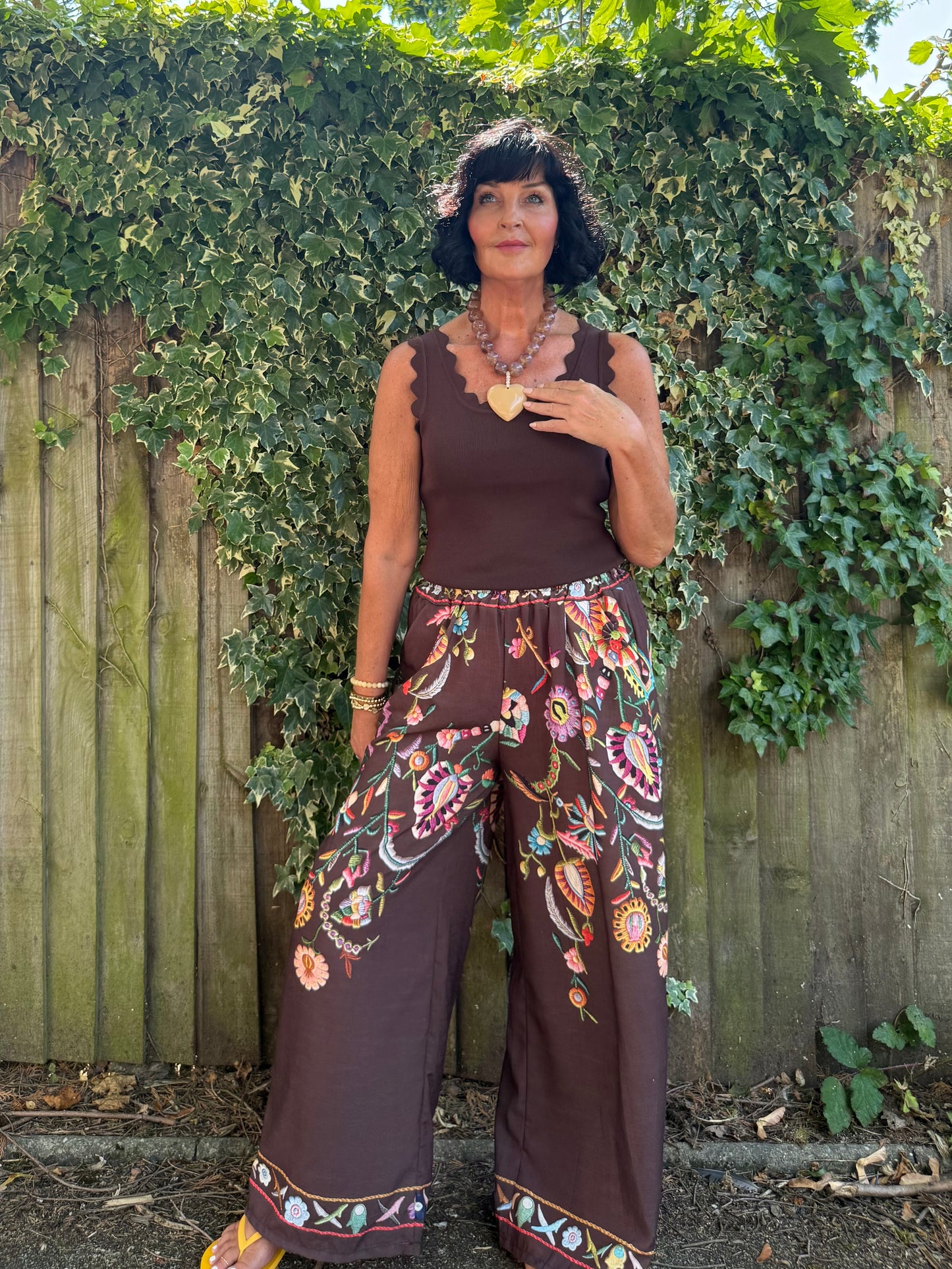 CLEO LASER FLORAL EMBROIDERED BOHO WIDE LEG TROUSERS BROWN *New