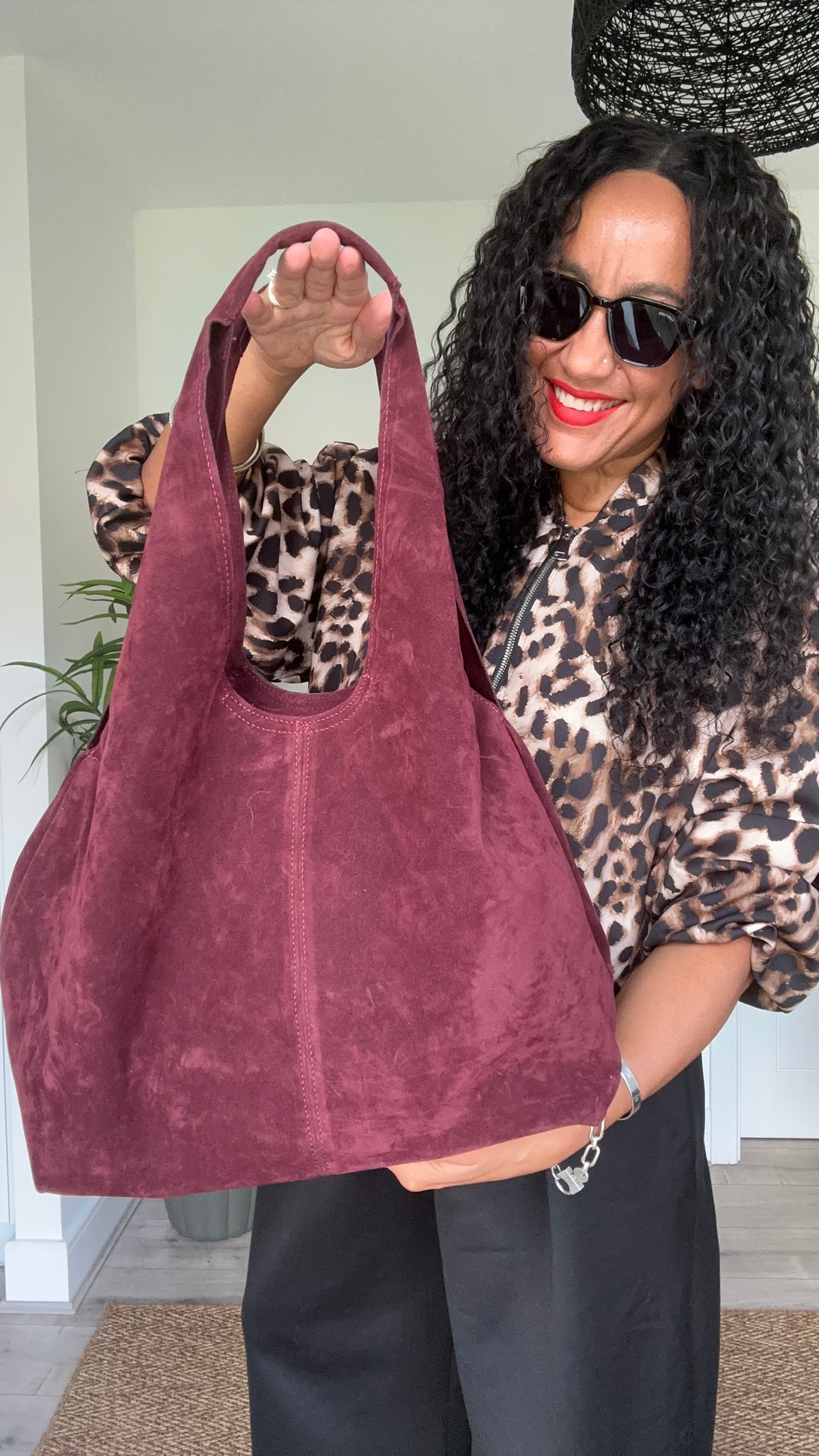 SAMUAL SUEDE 2IN1 SLOUCH BAG BURGUNDY *New