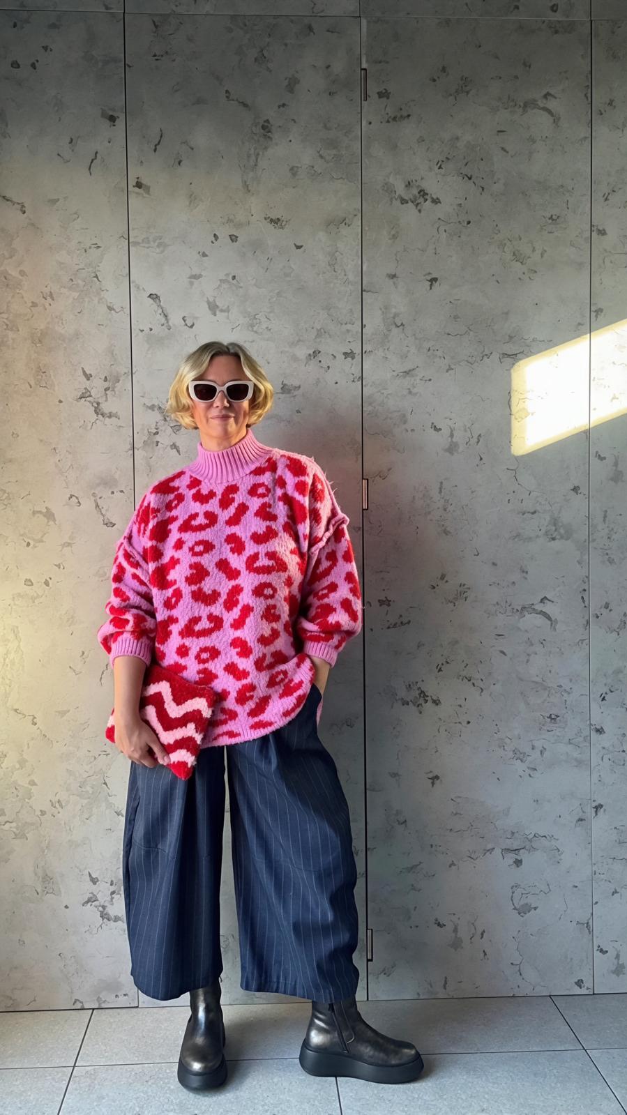 ALEX LEOPARD KNITWEAR RED & PINK *New