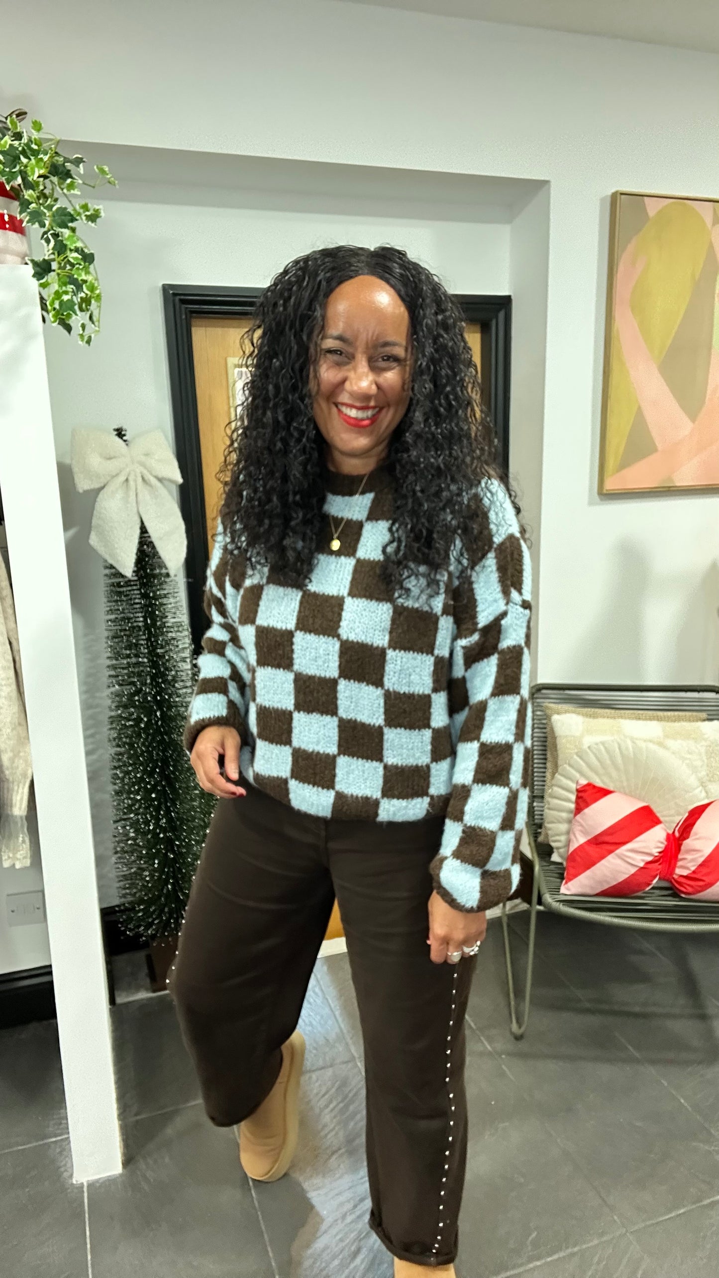 CHECKERBOARD KNIT SKY BLUE & BROWN *New