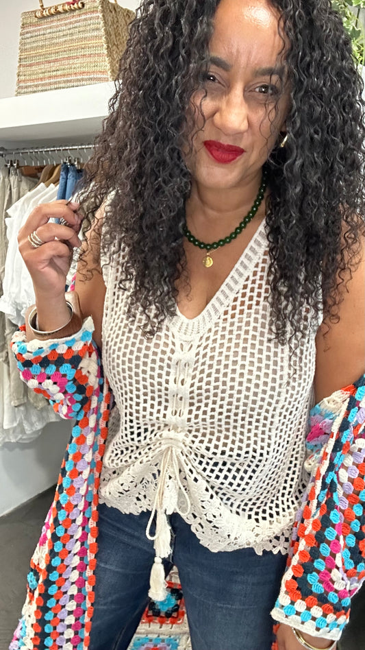 CROCHET VEST IVORY *NEW