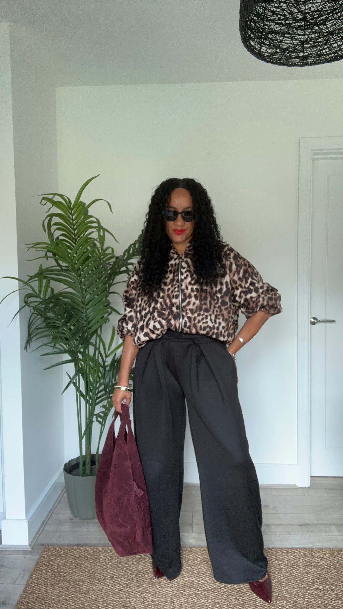 EVERYDAY WIDE LEG JOGGERS BLACK *New