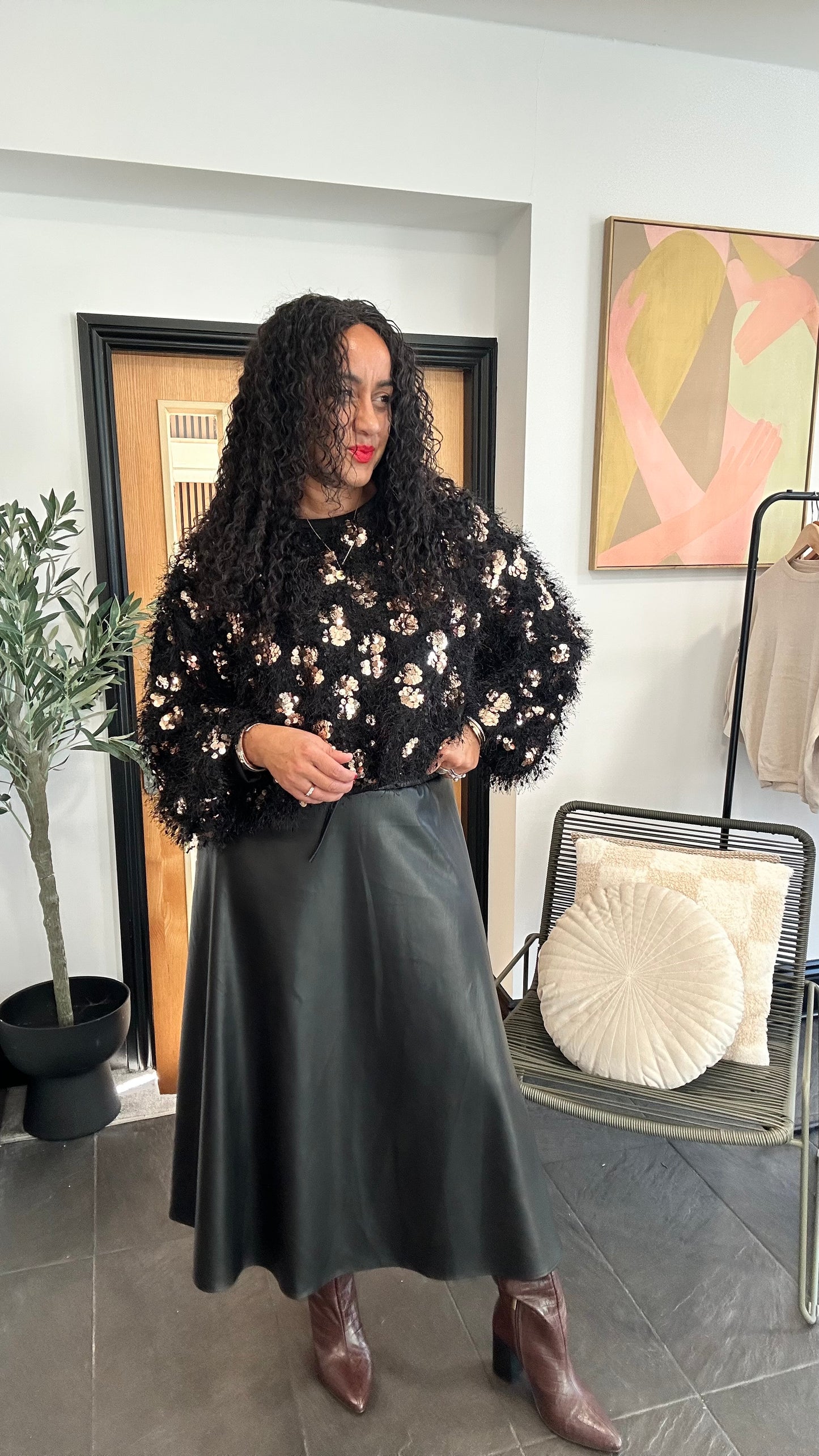 EYELASH BRONZE DISC JUMPER *New