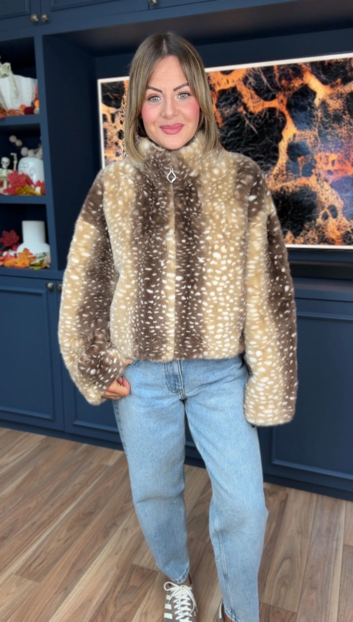 REINDEER FAUX FUR COAT BEIGE *New