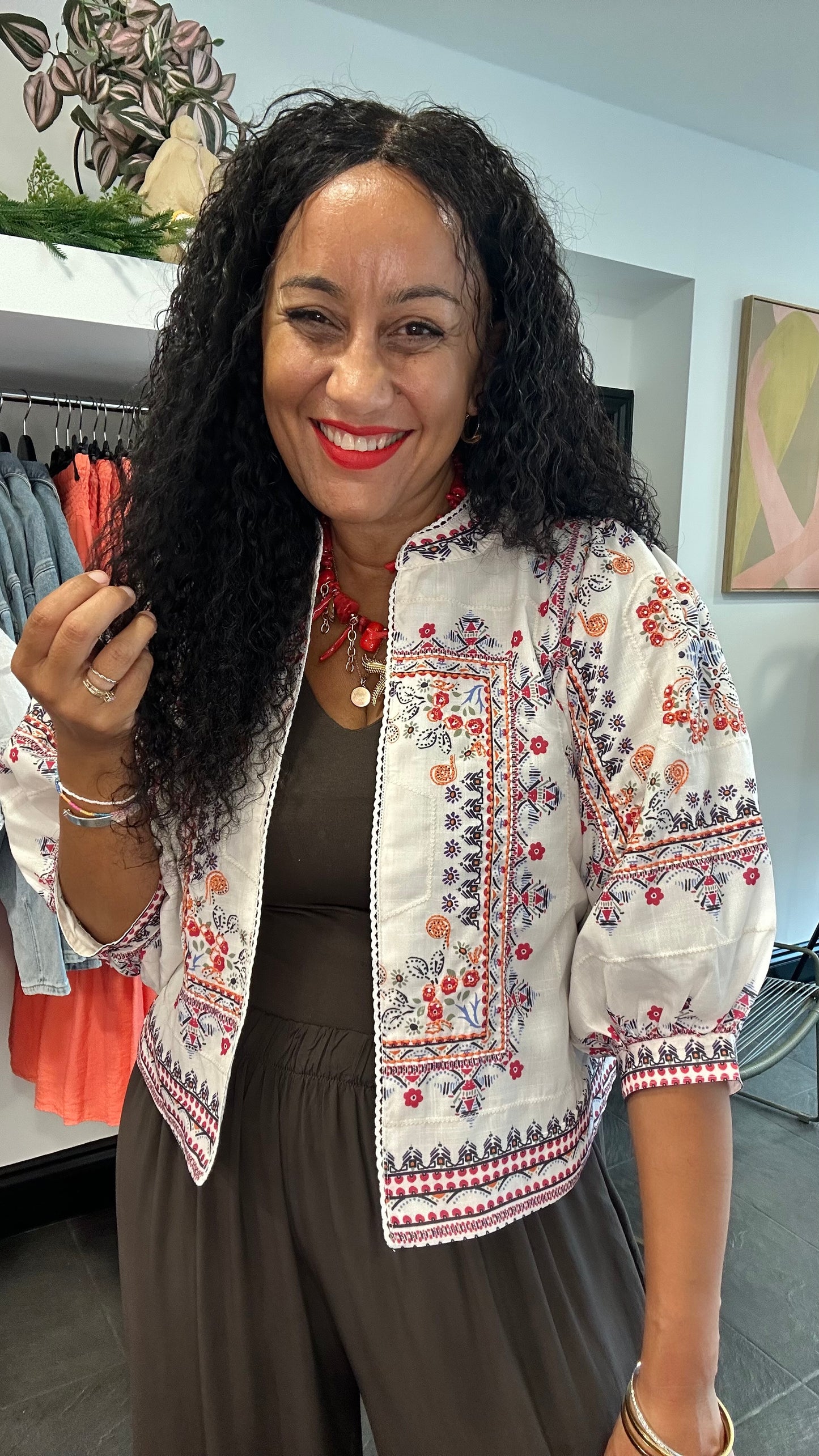 BLOSSOM EMBROIDERED LINED  JACKET *New