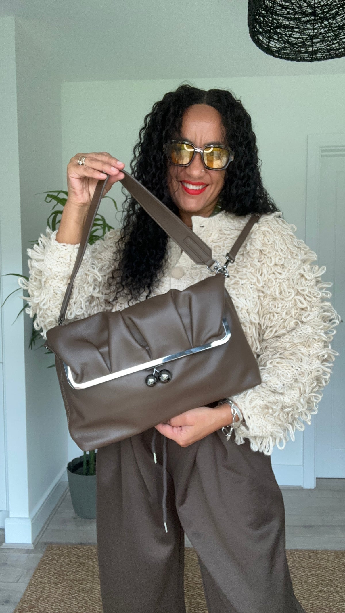 TATTIE ENVELOPE BAG BROWN *New