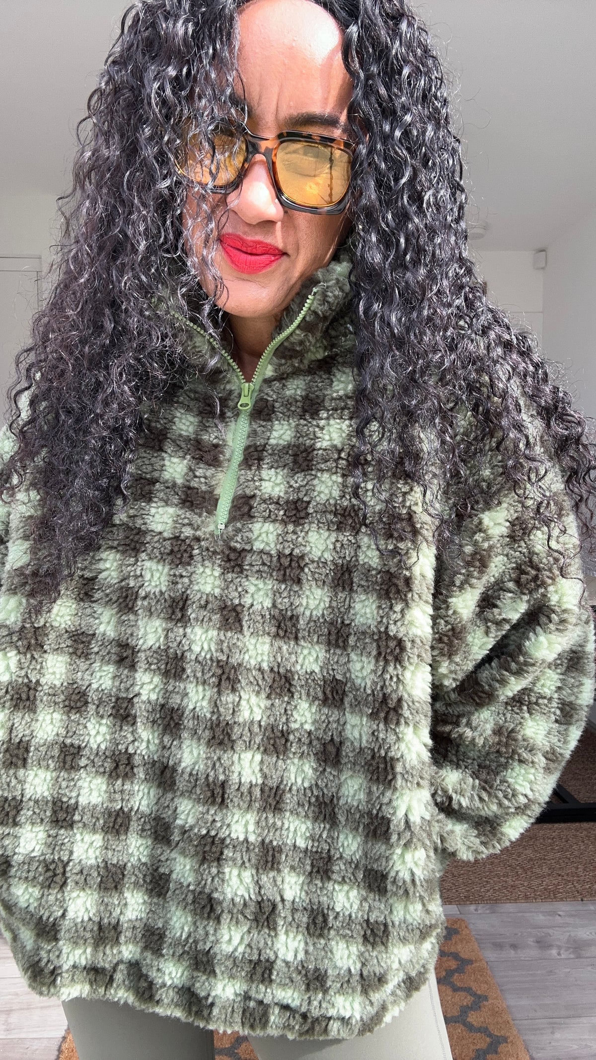 YASMIN CHECKERBOARD FLEECE GREEN & BROWN *New