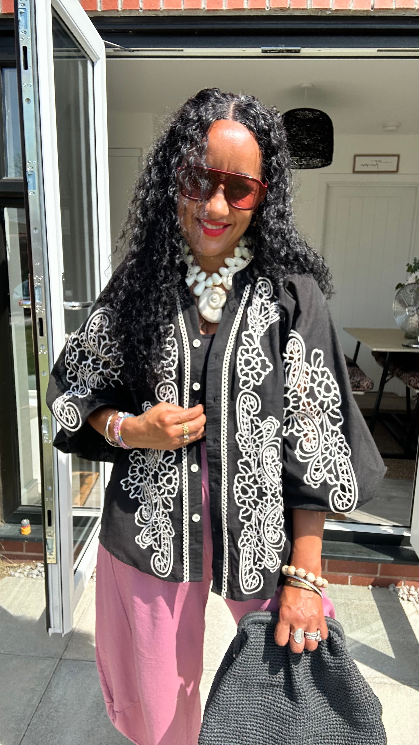 JACEN EMBROIDERY BOHEMIAN SLEEVED BLOUSE BLACK *New
