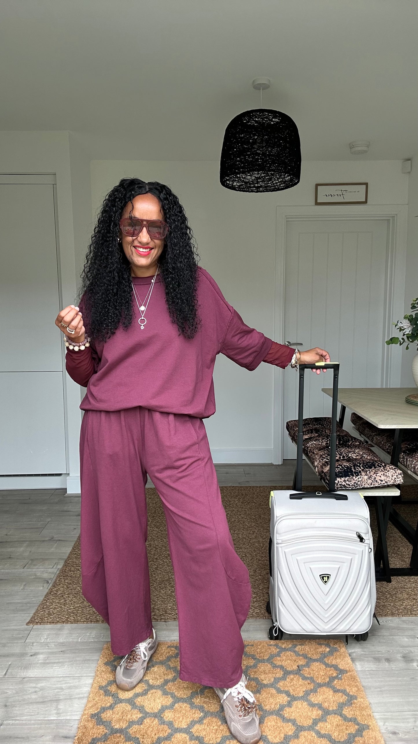 DEBORAH SWEAT TOP BURGUNDY *NEW