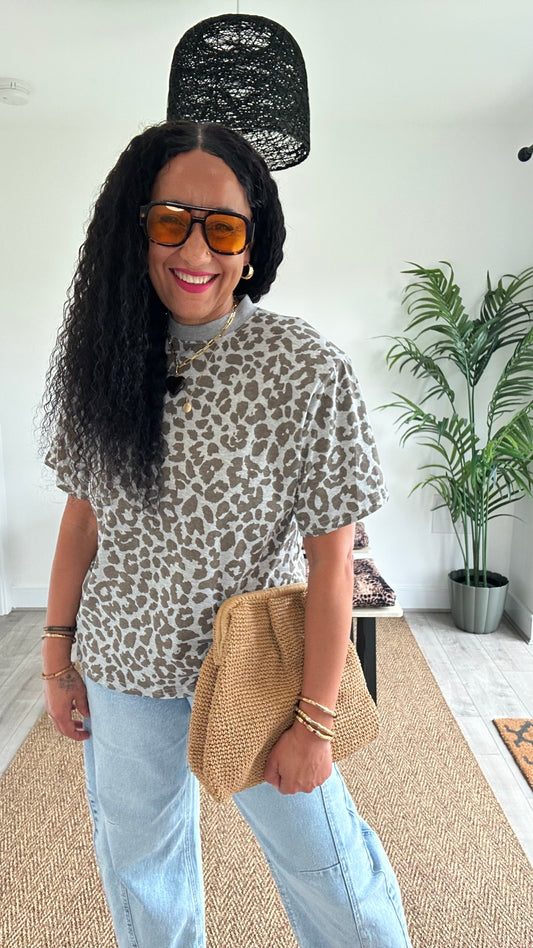 JOYNA LEOPARD SHOULDER PAD T-SHIRT GREY *New