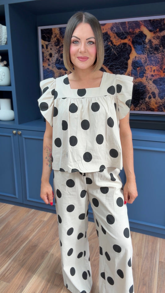 POLKA DOT FRILL TOP *New