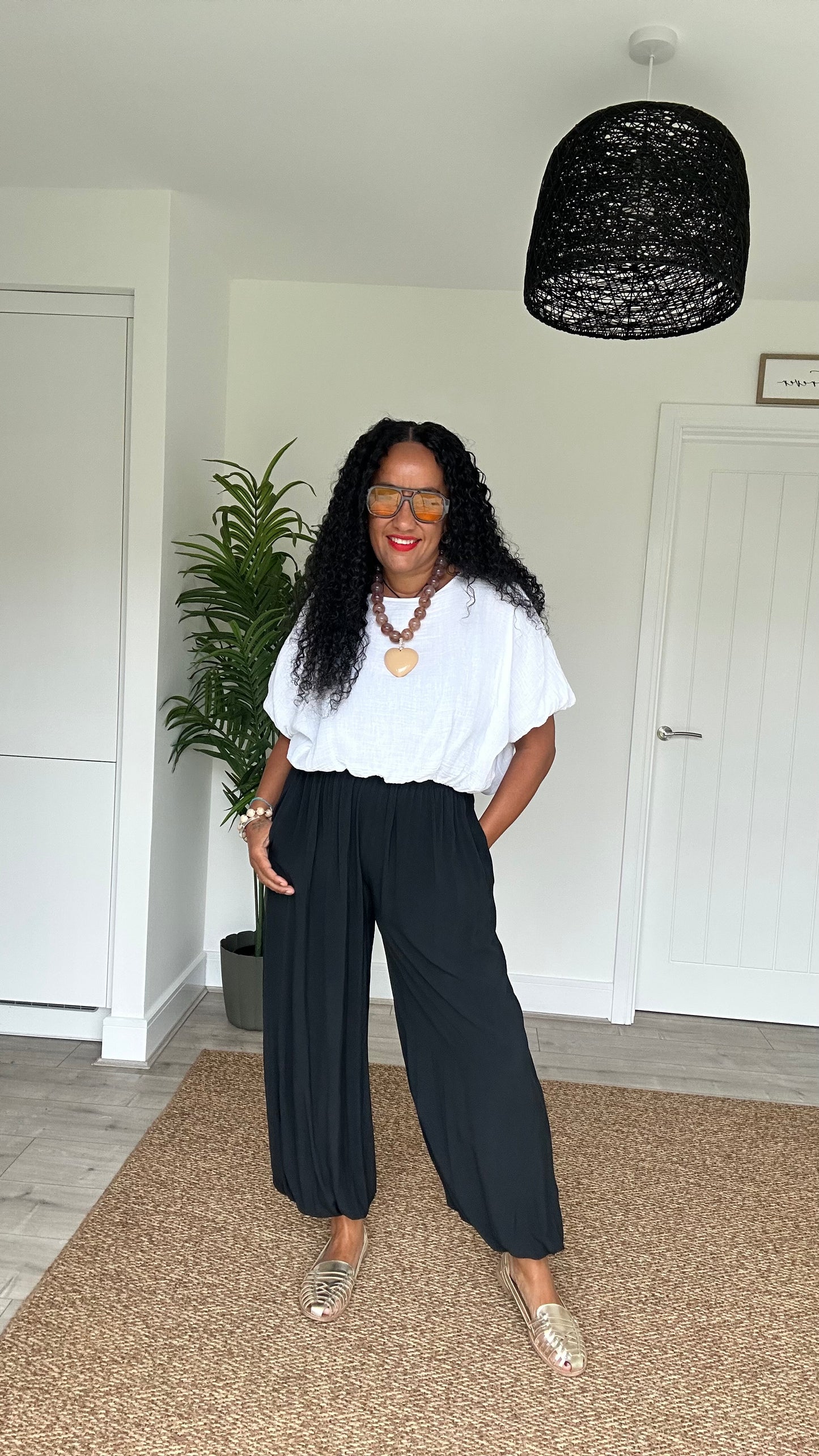 KYNDALL BALLOON TROUSERS BLACK *New