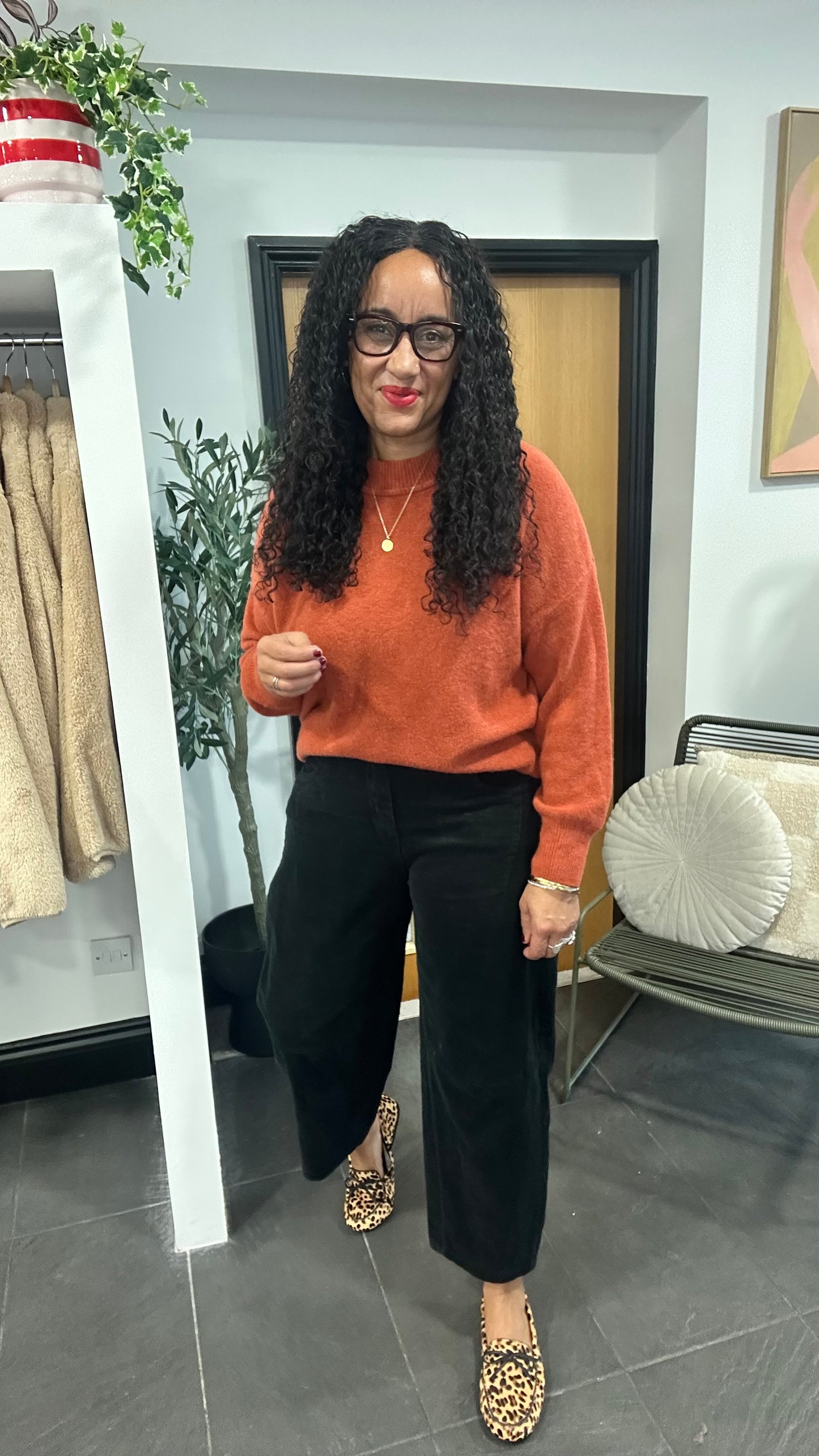 KESWICK ROUND NECK JUMPER RUST *New