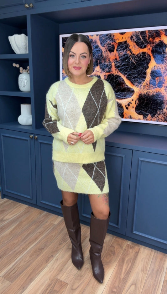 DANA ARGYLE SET LEMON & BROWN *New