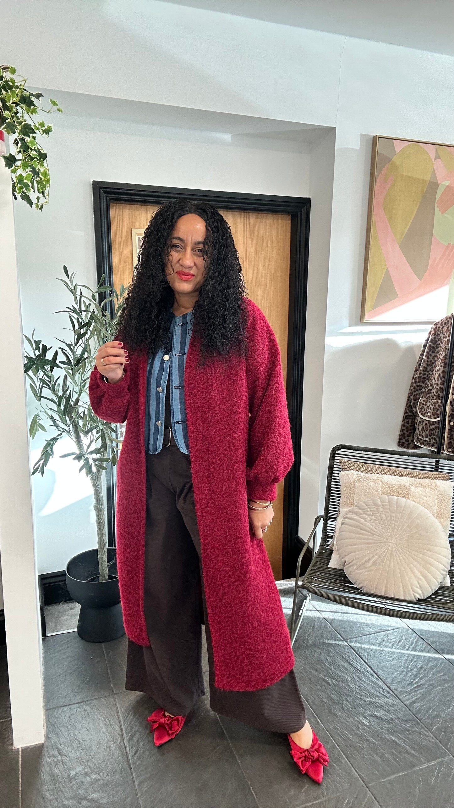 ALMA COATIGAN BURGUNDY WINE *NEW