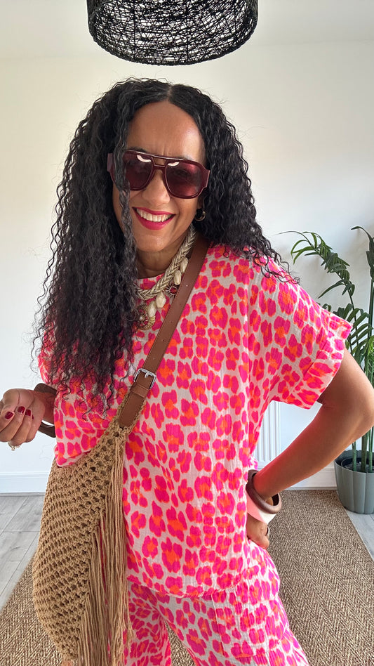 FRUITELLA LUXE LEOPARD T SHIRT NEON PINK LEOPARD *New