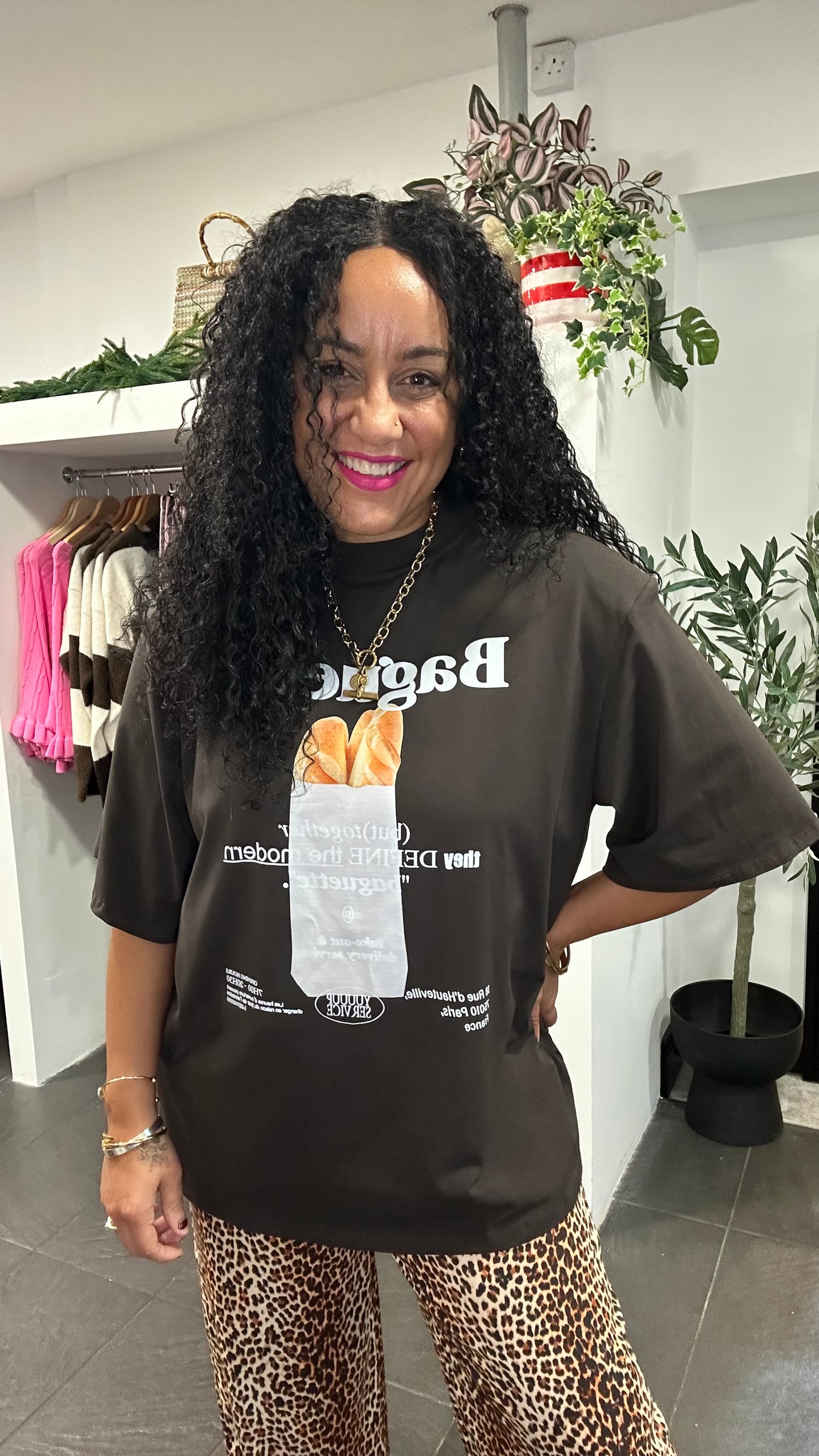 🥖 BAGUETTE GRAPHIC OVERSIZED T-SHIRT BROWN *New