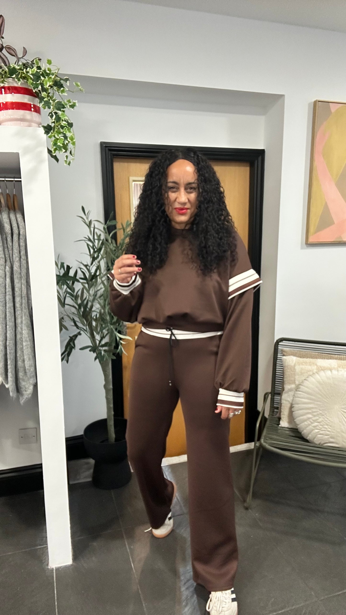 JOANNA STRIPED SLEEVED LOUNGEWEAR SET  DEEP BROWN *New