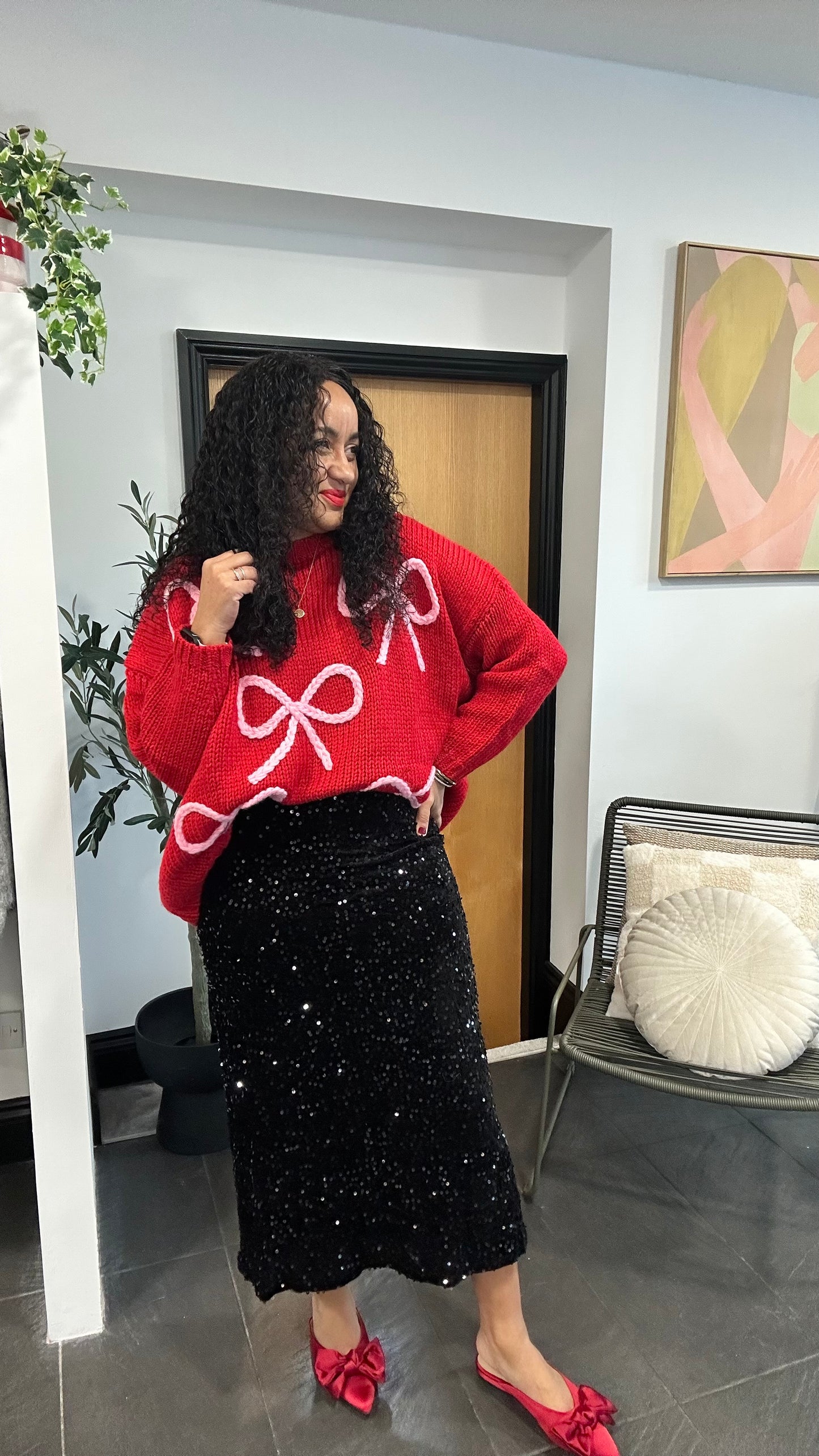 SARA VELVET SEQUIN MIDI SKIRT BLACK *New