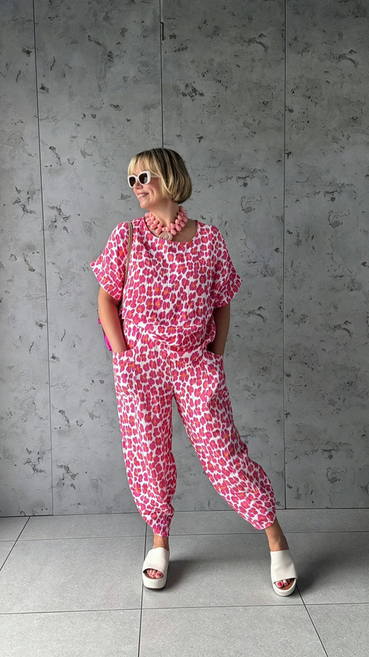 FRUITELLA LUXE LEOPARD BARREL LEG TROUSERS FUSCHIA LEOPARD *New