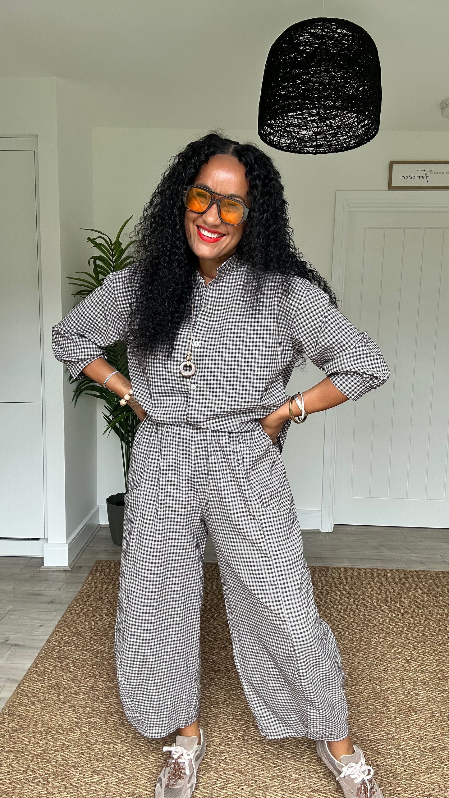 AVA GINGHAM BARREL LEG TROUSERS DEEP BROWN *New