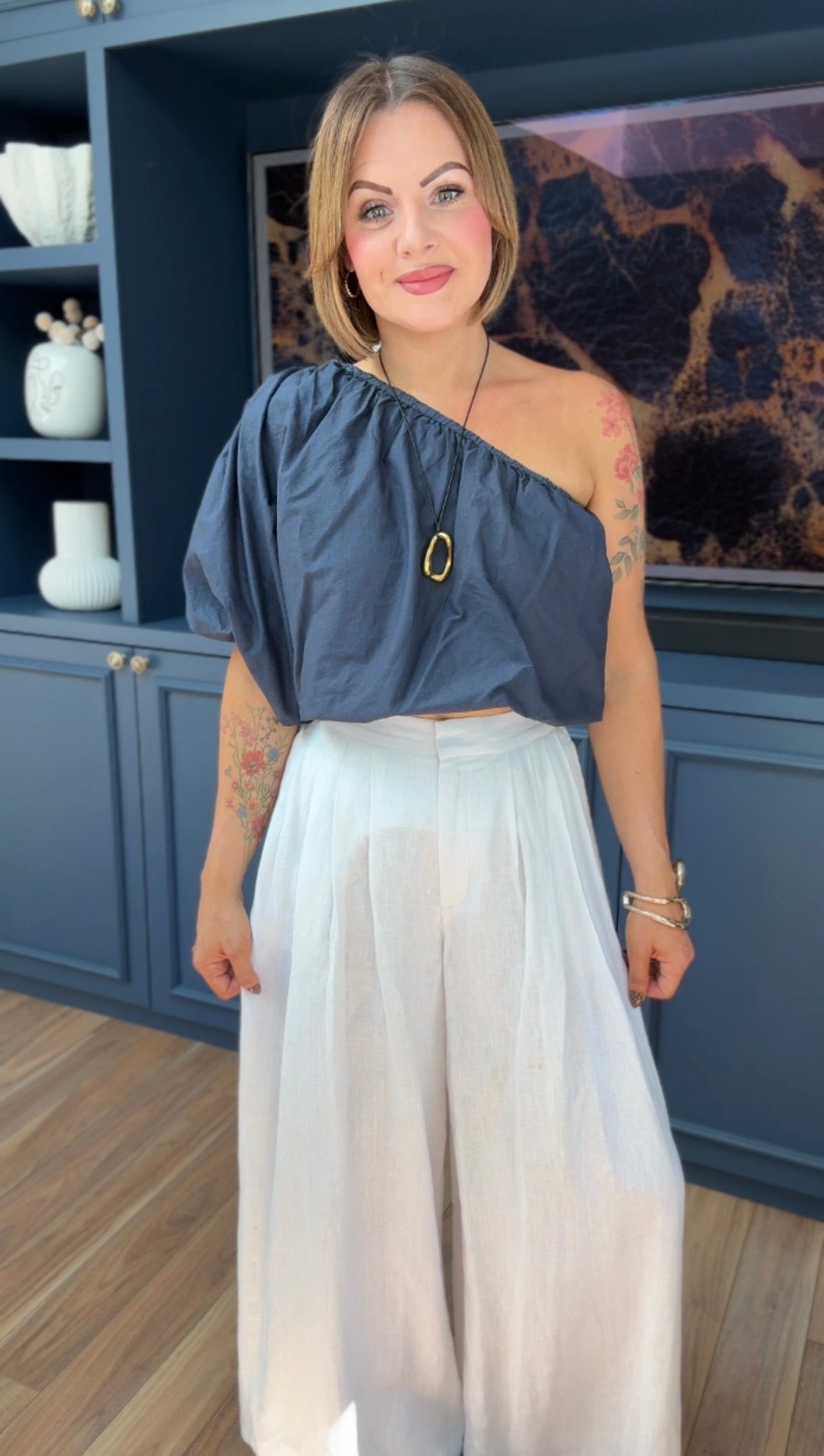 AMALFI ONE SHOULDER BUBBLE TOP NAVY *New
