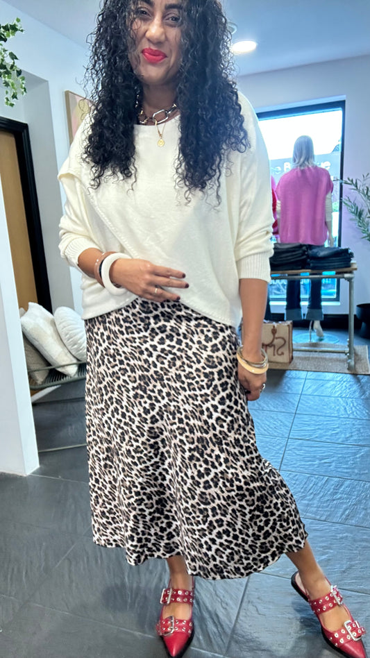 A LINE ANIMAL PRINT SKIRT *New