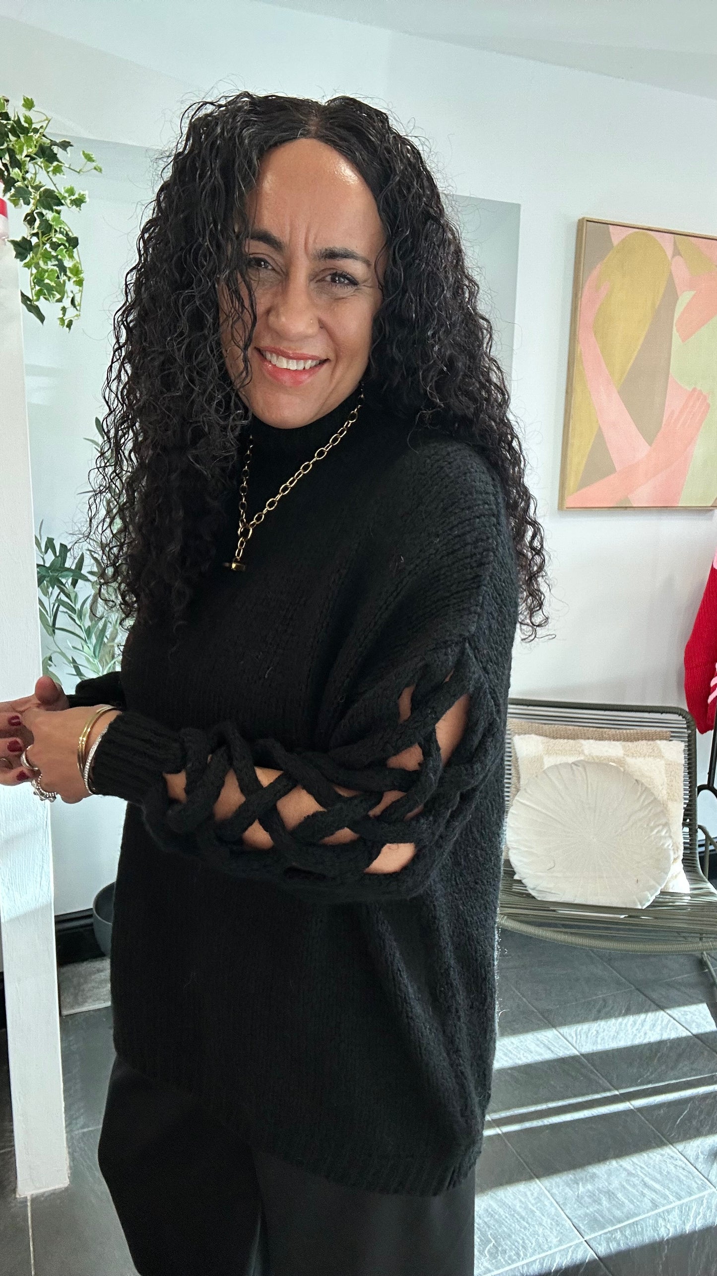 CUT OUT BALLOON SLEEVED OVERSIZED JUMPER CLASSIC BLACK *New