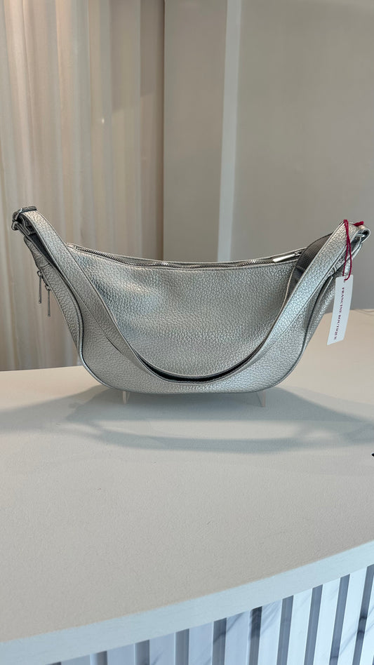 FAUX LEATHER BUM BAG SILVER *New