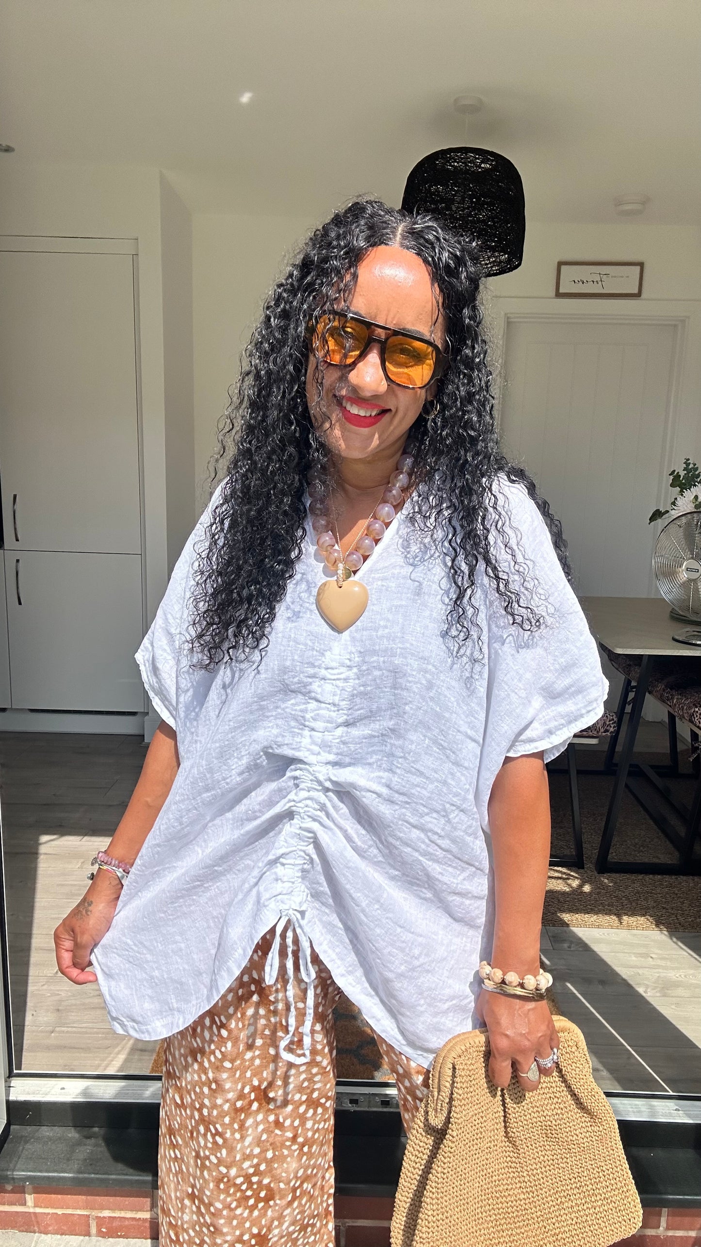 WHITE LINEN KAFTAN *New