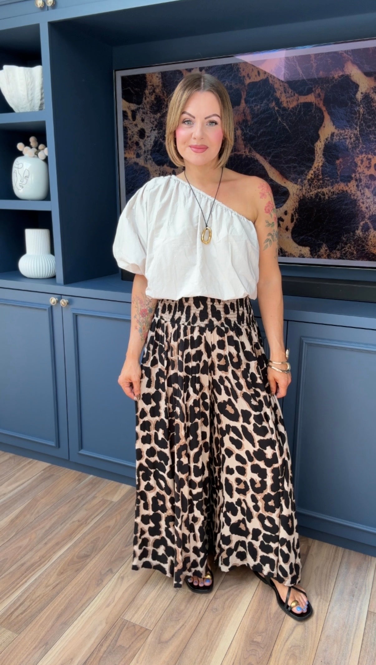 AMALFI ONE SHOULDER BUBBLE 
TOP STONE  *New