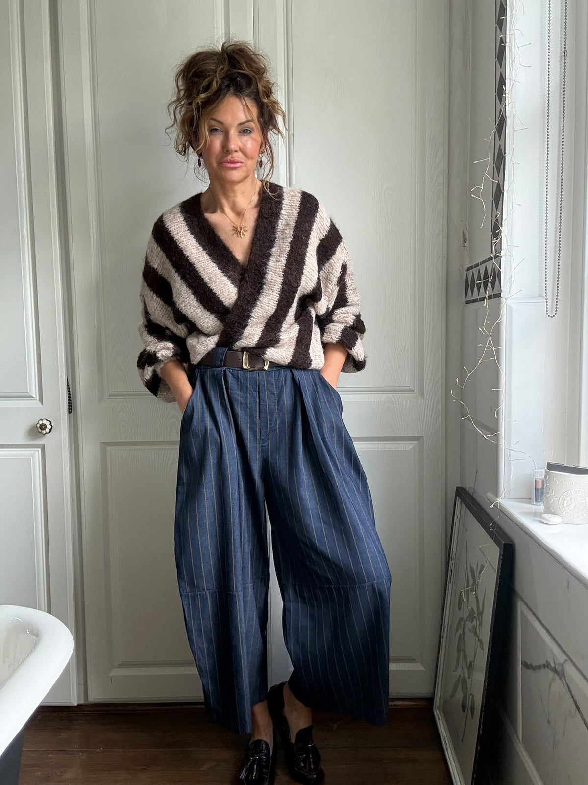 VESA STRIPE CARDIGAN CREAM & BROWN *New