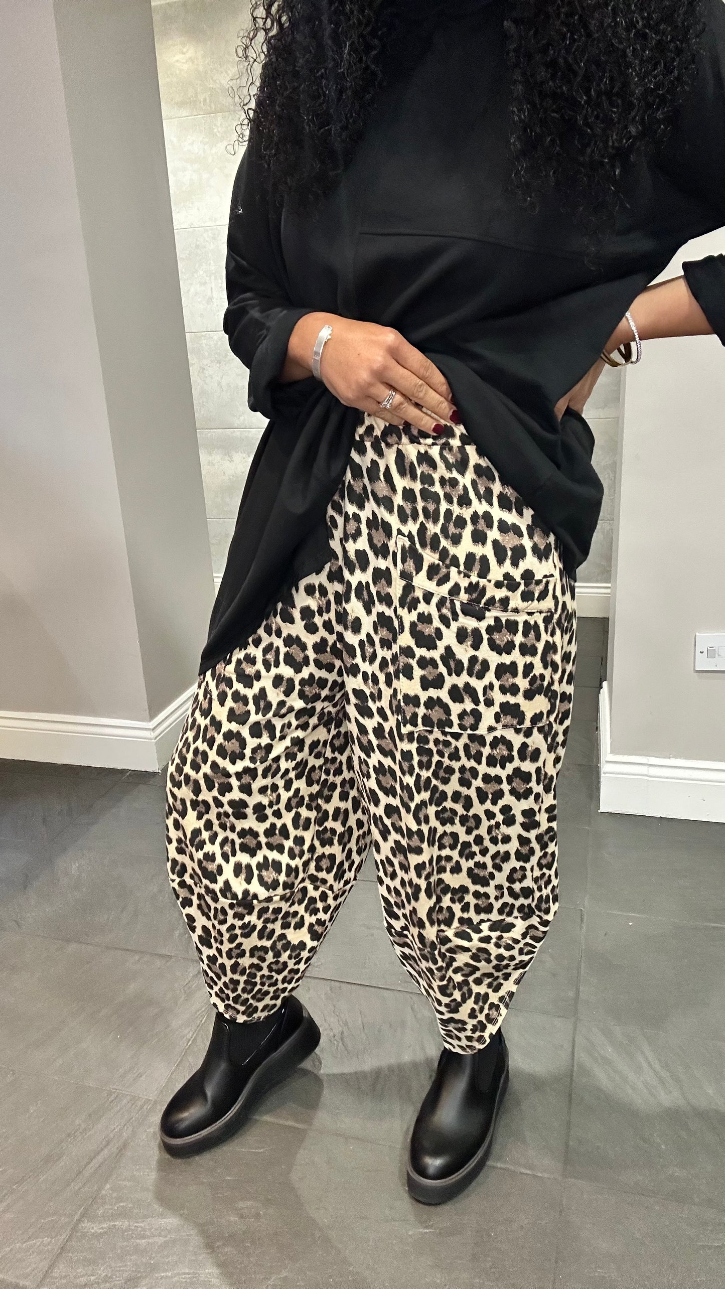 DEBORAH CHEETAH LEOPARD BALLOON TROUSERS *New