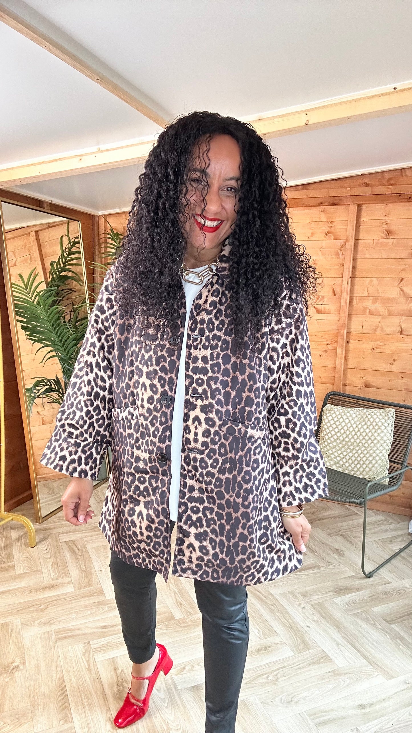 MADDERS LEOPARD JACKET / MAC WITH OVERSIZED COLLAR *New