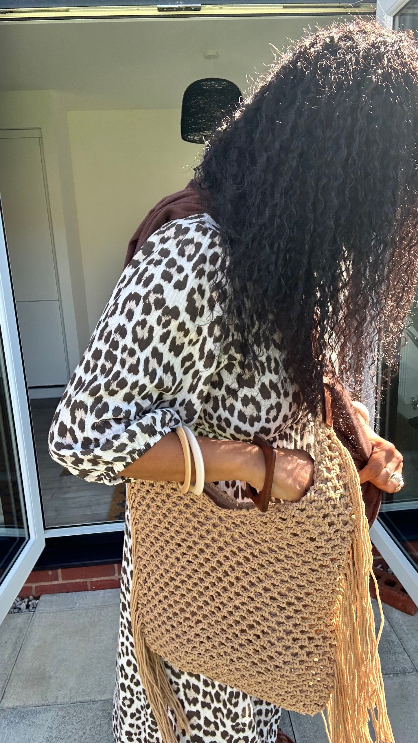 DESSERT FRINGE CROCHET HOBO BAG *NEUTRAL SAND BEIGE