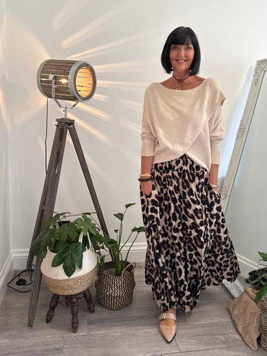 MABLE FRONT CROSS WRAP JUMPER OAT *New