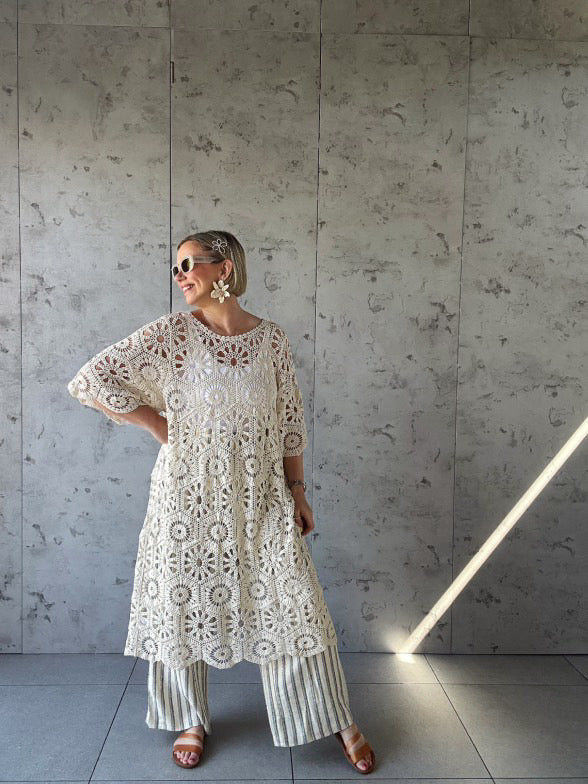 CLEO CROCHET SHORT SLEEVED DRESS IVORY *New