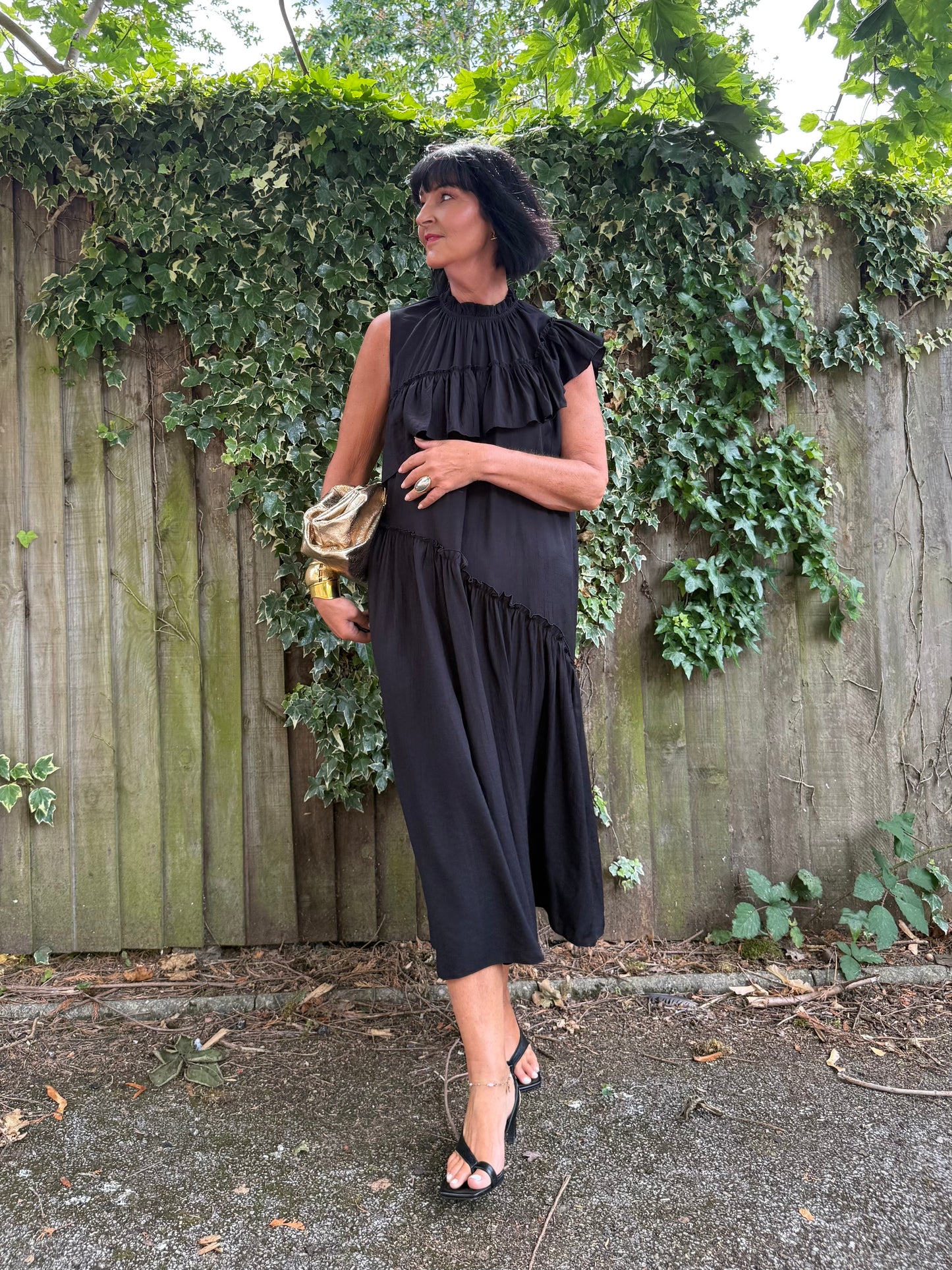 FLOWETRY FRILL MAXI DRESS BLACK *New