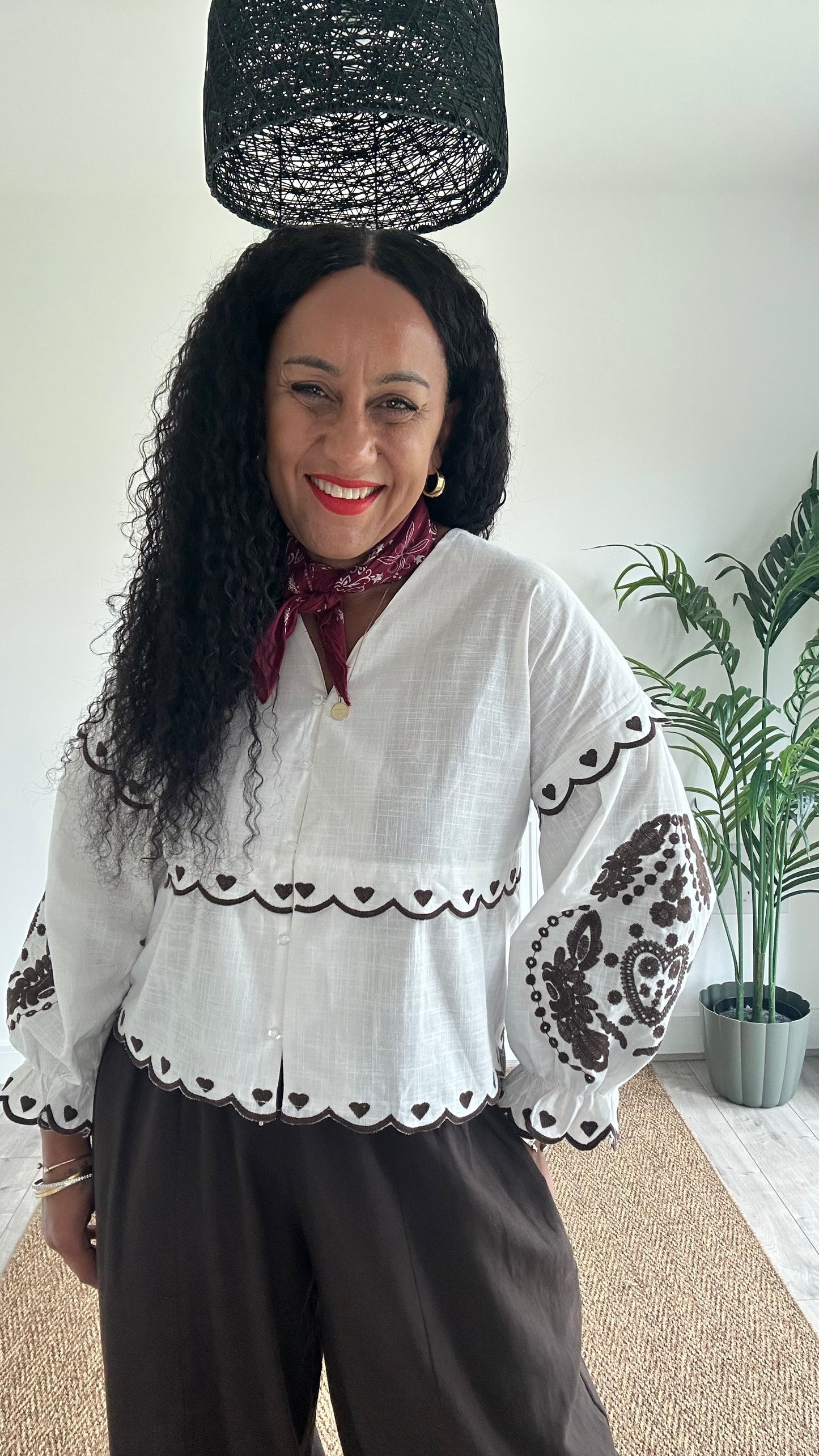 JACEN EMBROIDERY BOHEMIAN SLEEVED BLOUSE BROWN *New